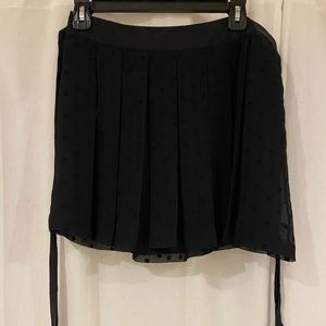 American eagle skirt black size 6
